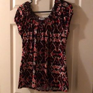 Short sleeve top